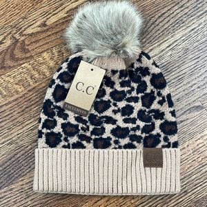 🌟 NWT C.C Leopard Beanie
